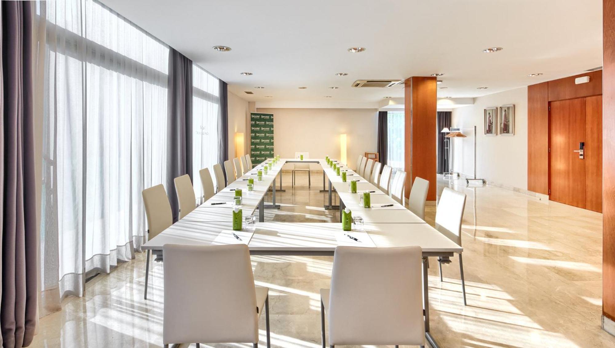 קורנלה דה יוברגאט Sercotel Cornella Barcelona מראה חיצוני תמונה
