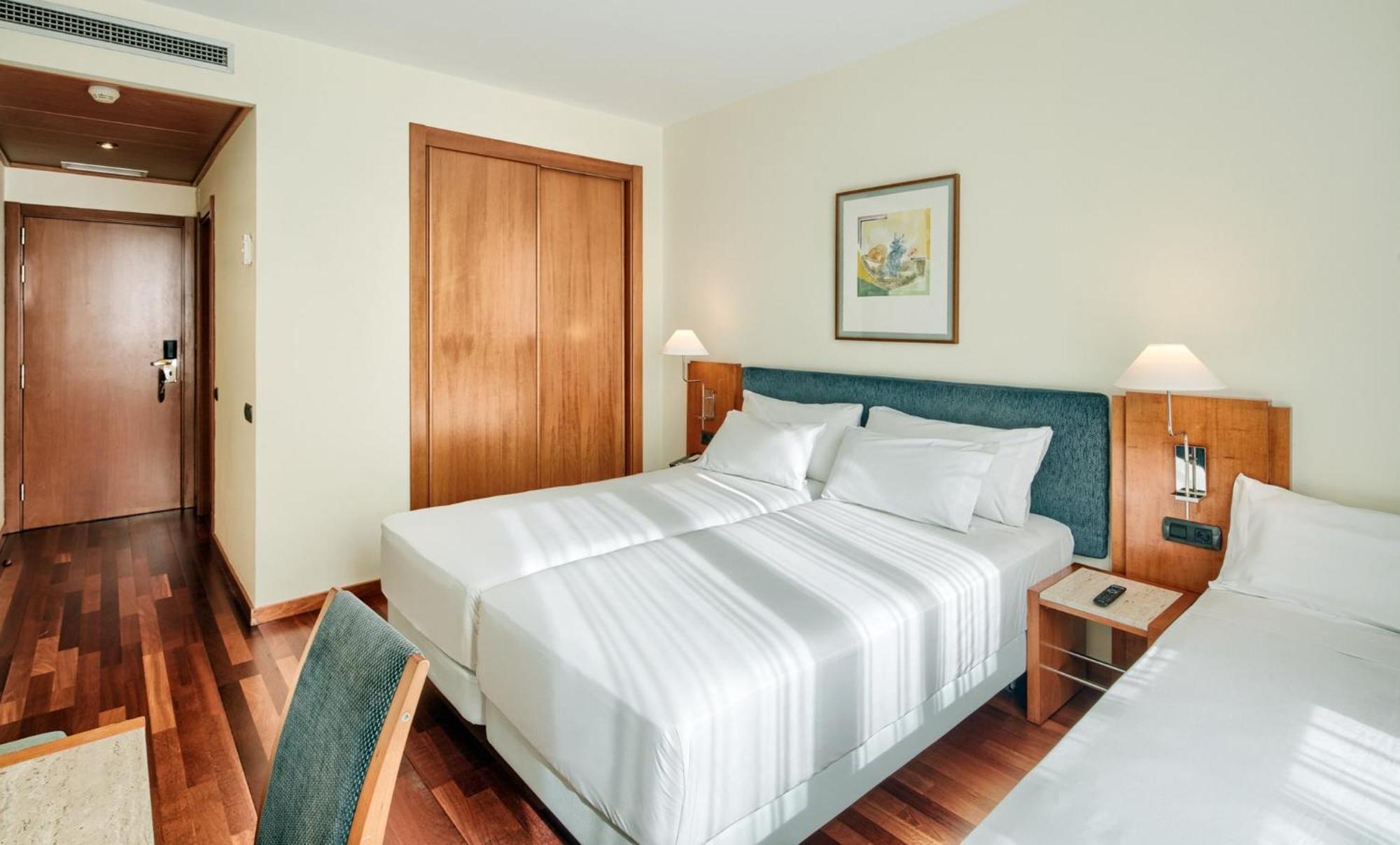 קורנלה דה יוברגאט Sercotel Cornella Barcelona מראה חיצוני תמונה
