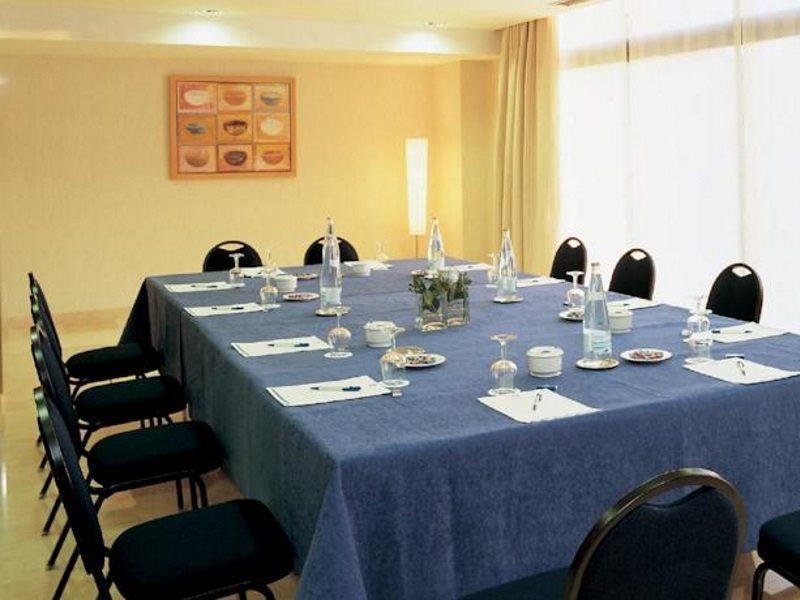קורנלה דה יוברגאט Sercotel Cornella Barcelona מראה חיצוני תמונה